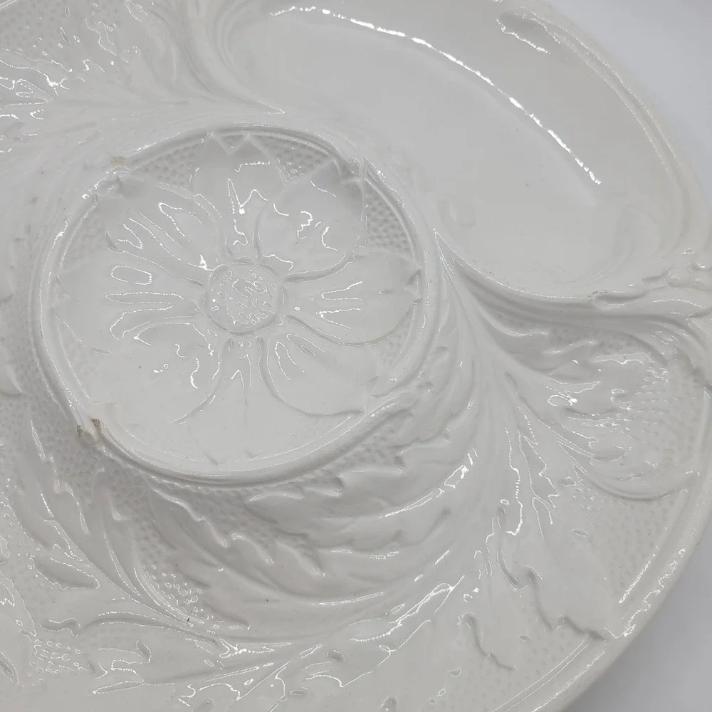 Vintage P.V. France White Majolica Artichoke Plate Floral Embossed Relief 9